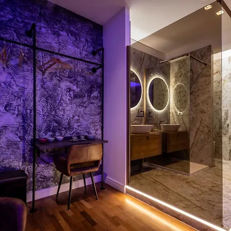 Lyo Sky 招待所 罗马